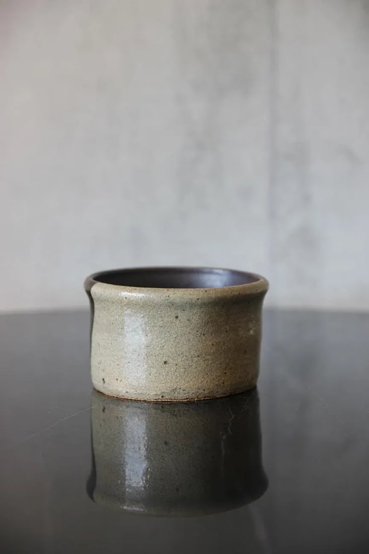 Mid 20th Century Dark Chocolate/Grey Decorative French Pottery Bowl - 2
