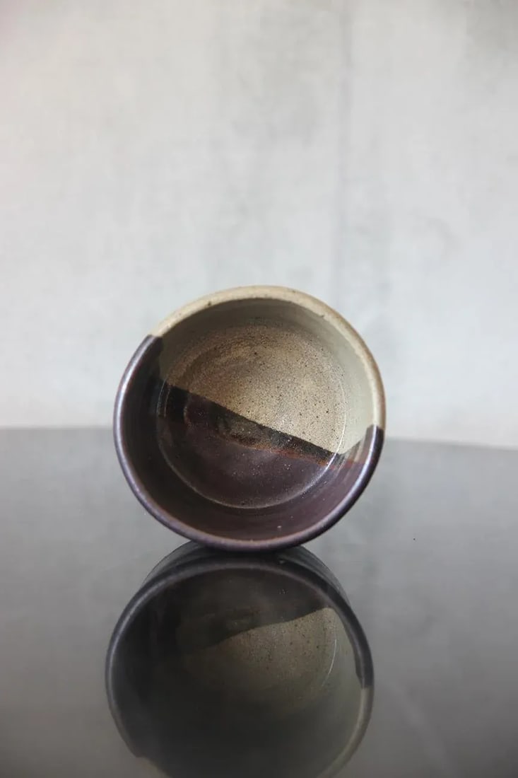 Mid 20th Century Dark Chocolate/Grey Decorative French Pottery Bowl - 4