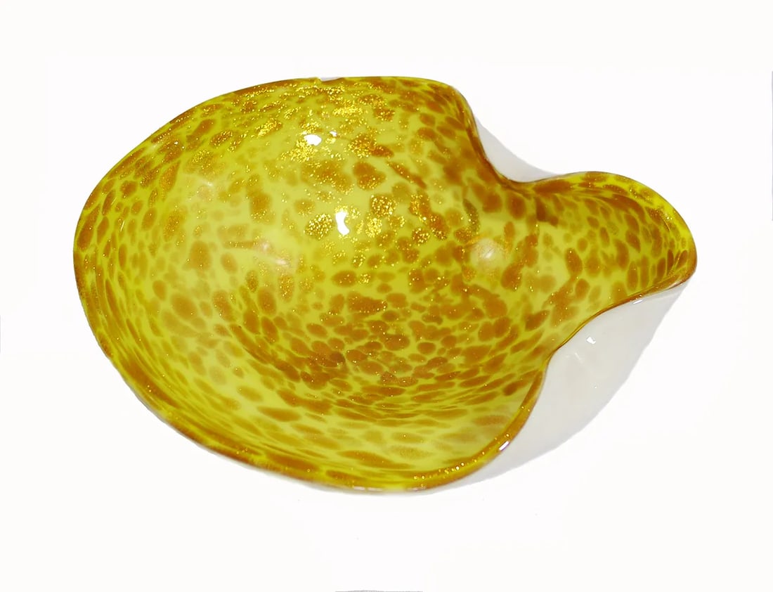 Vintage Mid-Century Murano Glass Bowl - 4