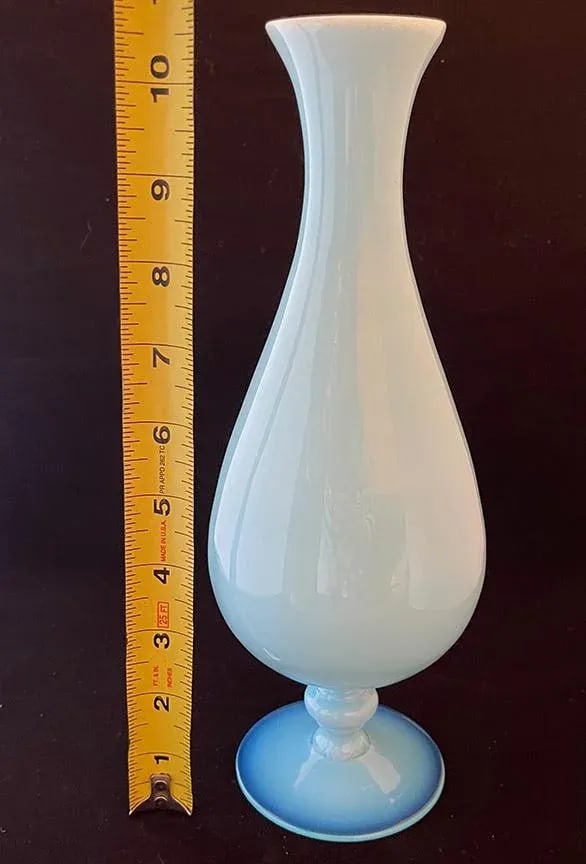 19th Century Portieux Vallerysthal Aqua Blue Opaline Vase - 9