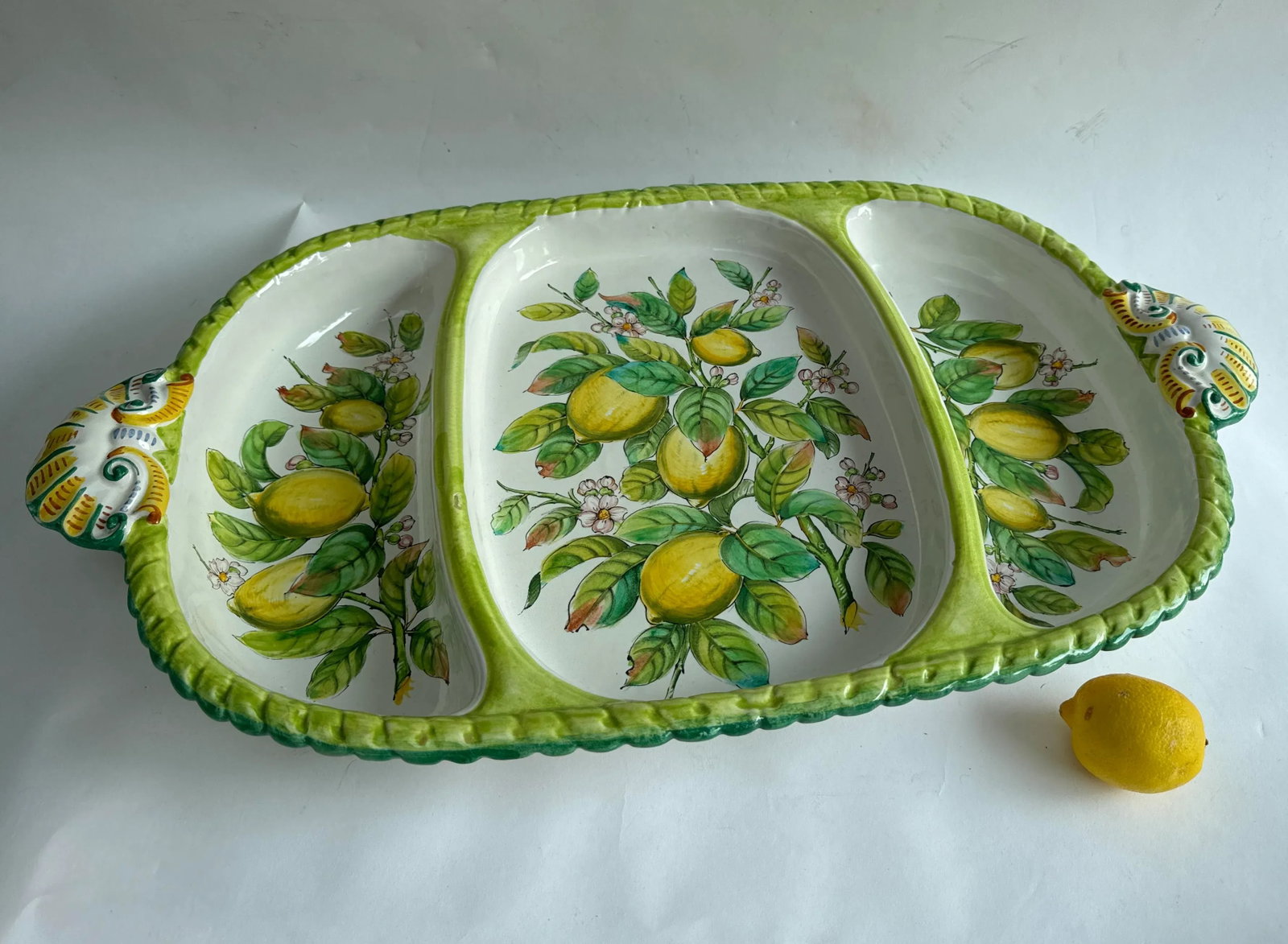 Monumental Vintage Italian Serving Platter / Tray Featuring Hand Painted Lemons - 2
