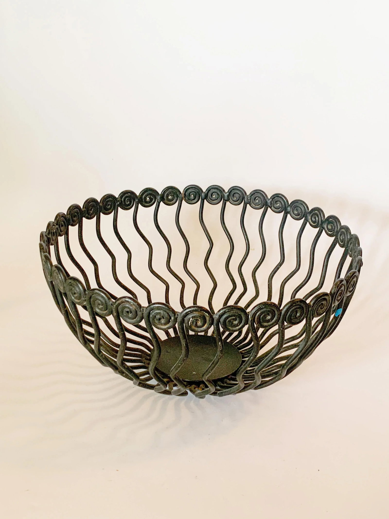 Post Modern Memphis Style Large Swirly Iron Fruit Display Bowl - 3