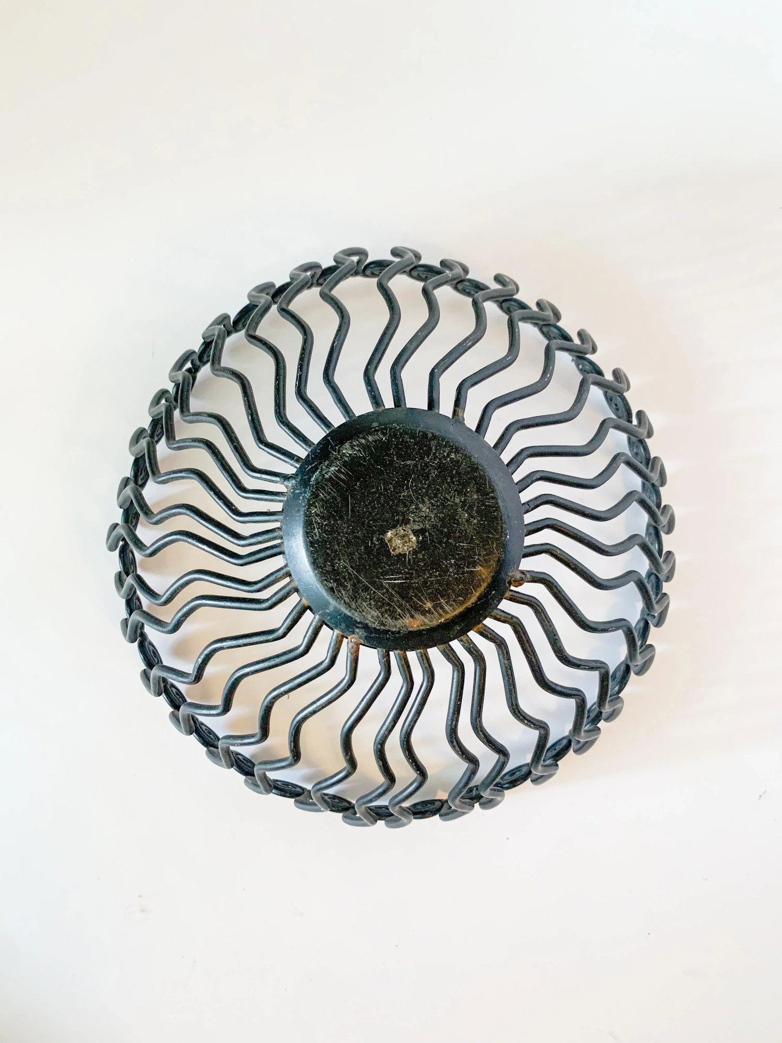 Post Modern Memphis Style Large Swirly Iron Fruit Display Bowl - 7