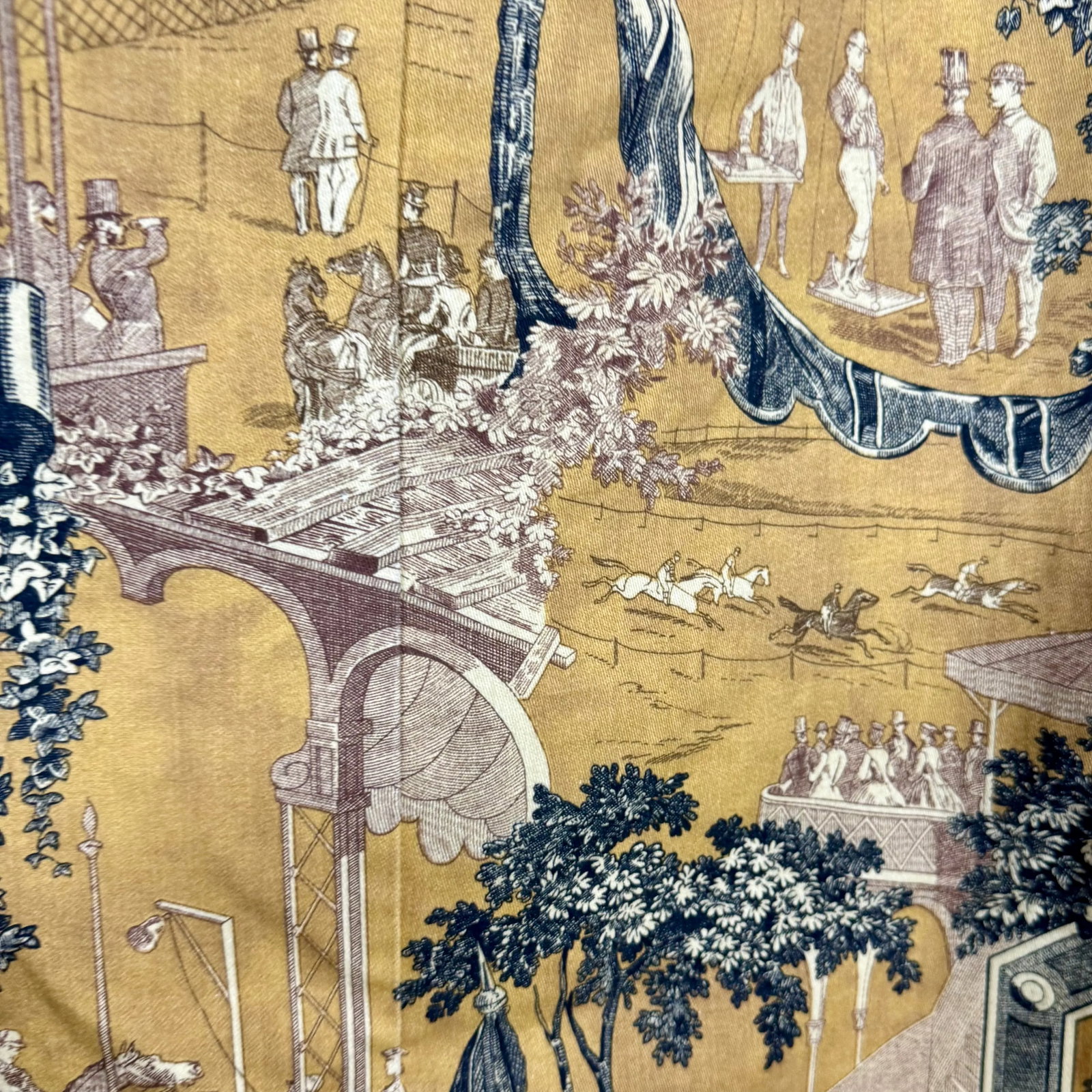 1970s Vintage French Racehorse Gladiateur Gold and Black Drapery Panels in Style of Lee Jofa - a Pai - 6