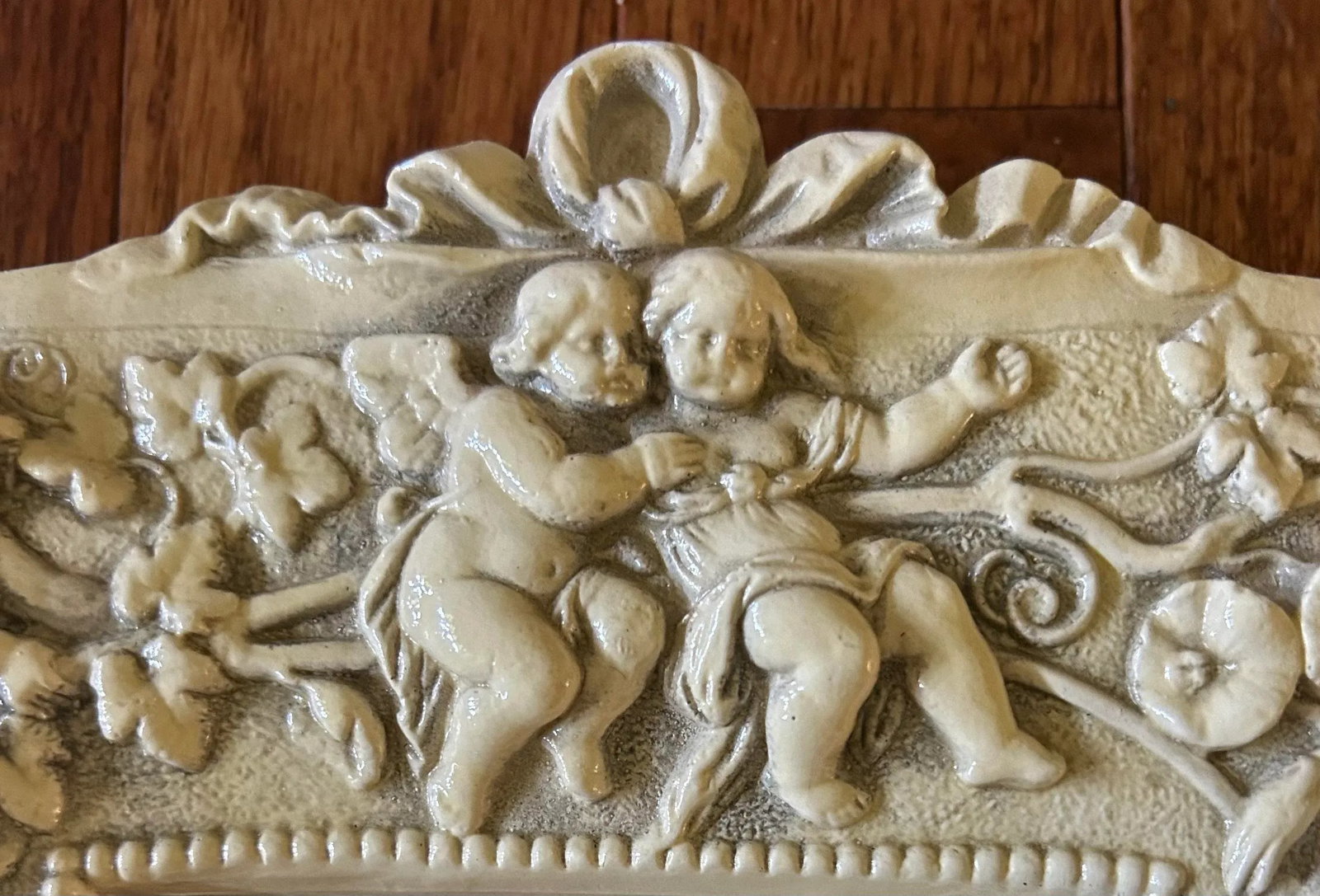 Vintage Small Mirror With Cherubs & Flowers Frame - 4