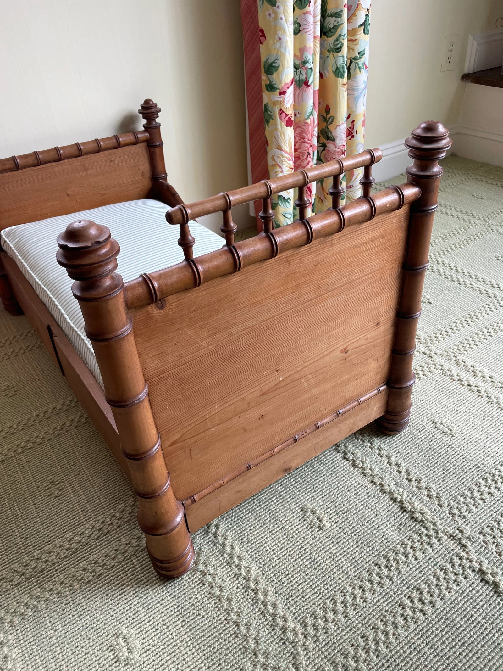 19th Cent French Faux Bamboo Dog Bed - 6