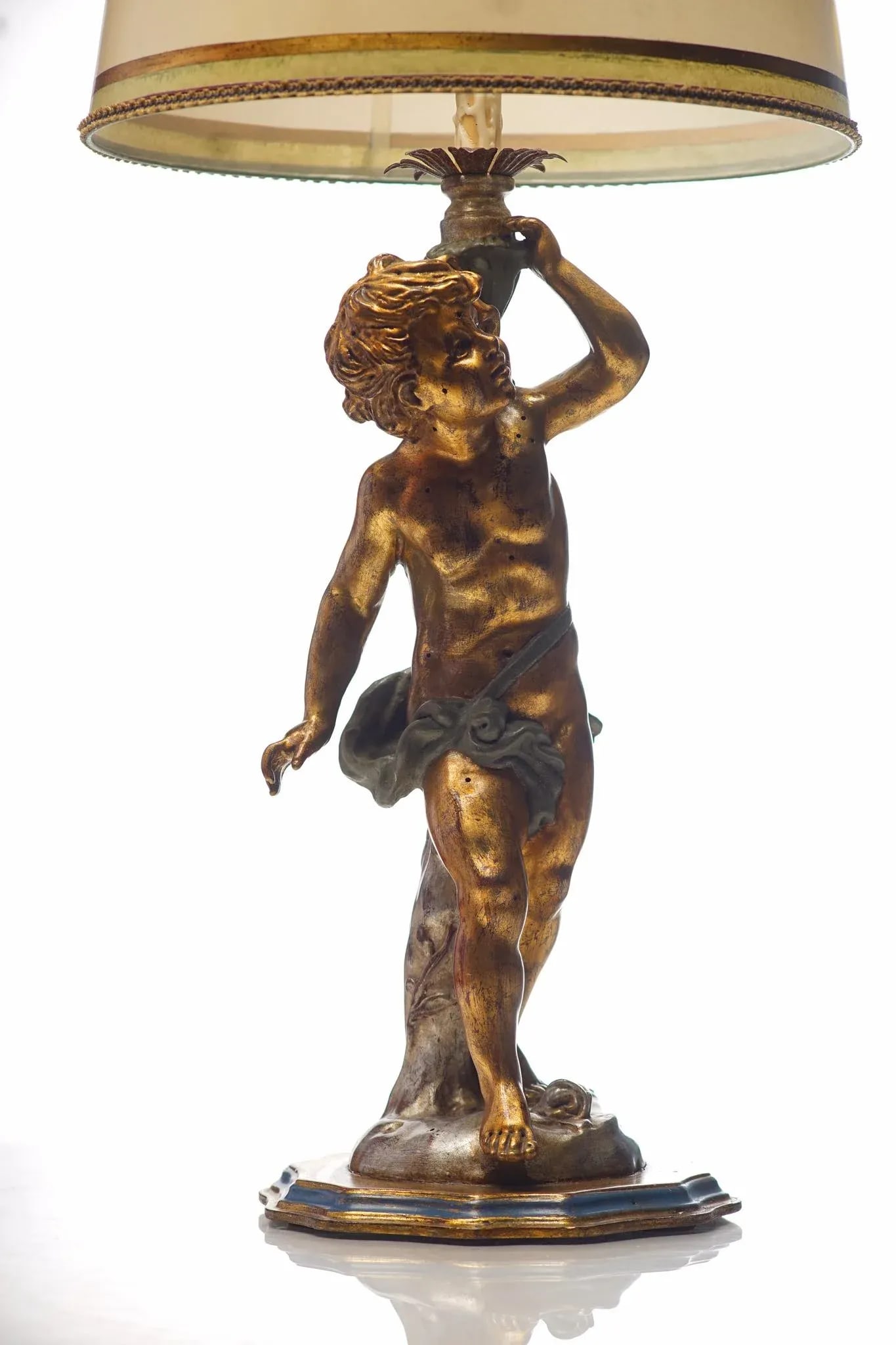 Italian Vintage Carved Wood Italian Putti Lamp - 3