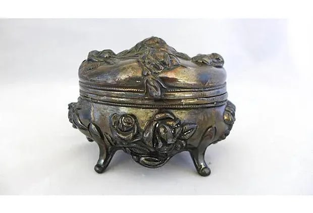 Art Nouveau Silverplate Footed Rose Jewelry Box - 2