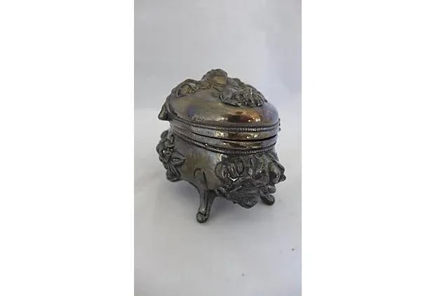 Art Nouveau Silverplate Footed Rose Jewelry Box - 5