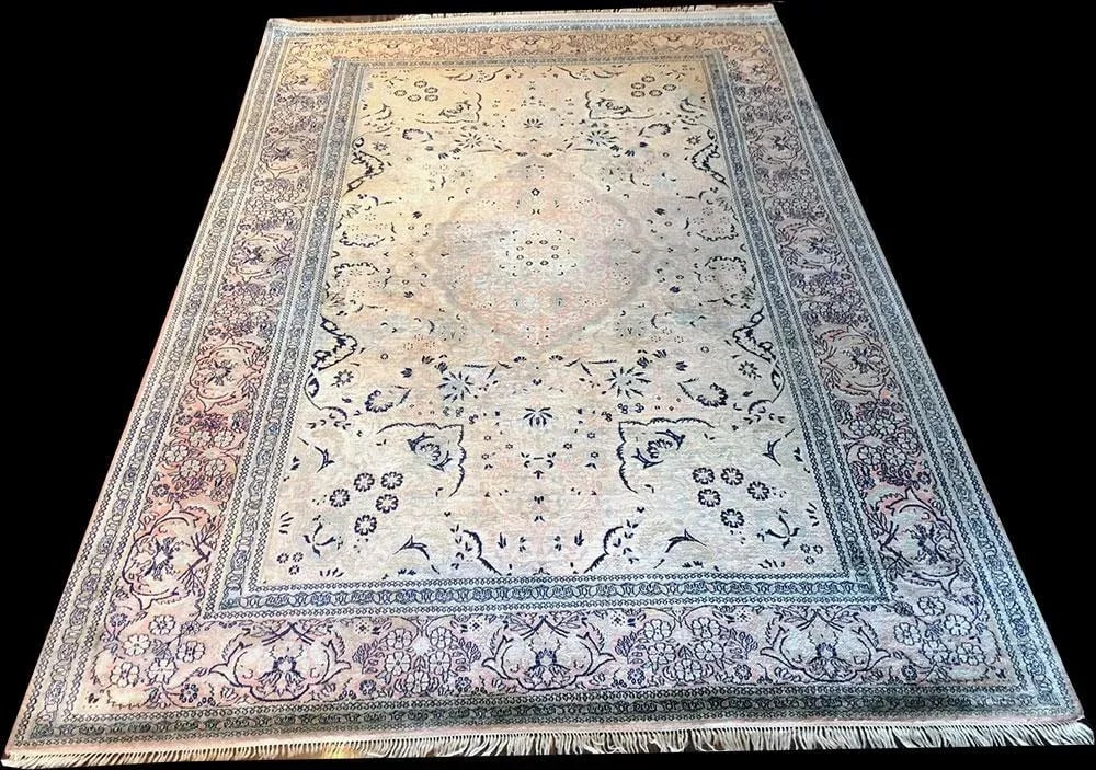 1980s Vintage Silk Chinese Contemporary Area Rug- 6' * 9' - 9