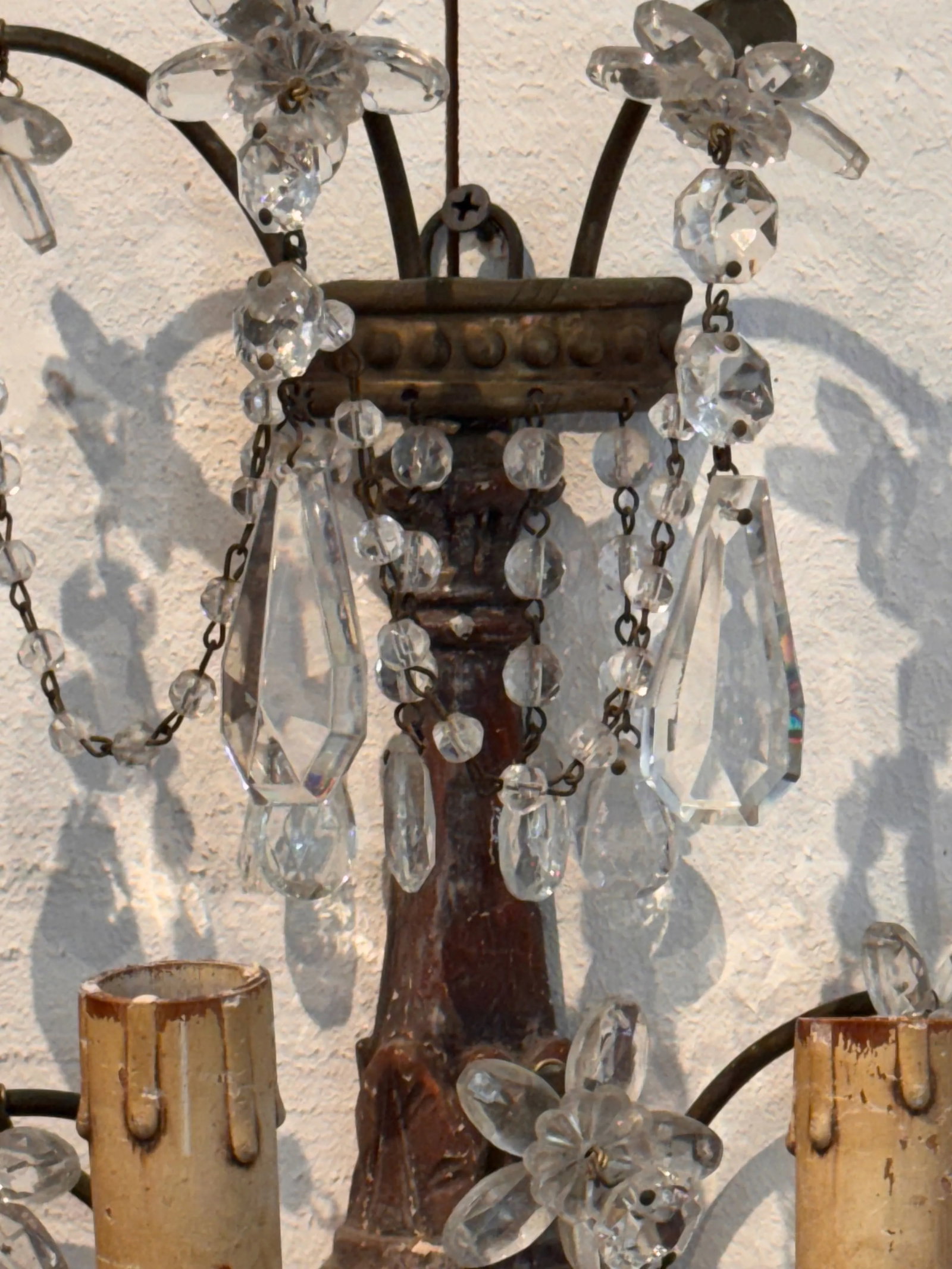 Pair of 1920s Italian Wood and Crystal Sconces - 9