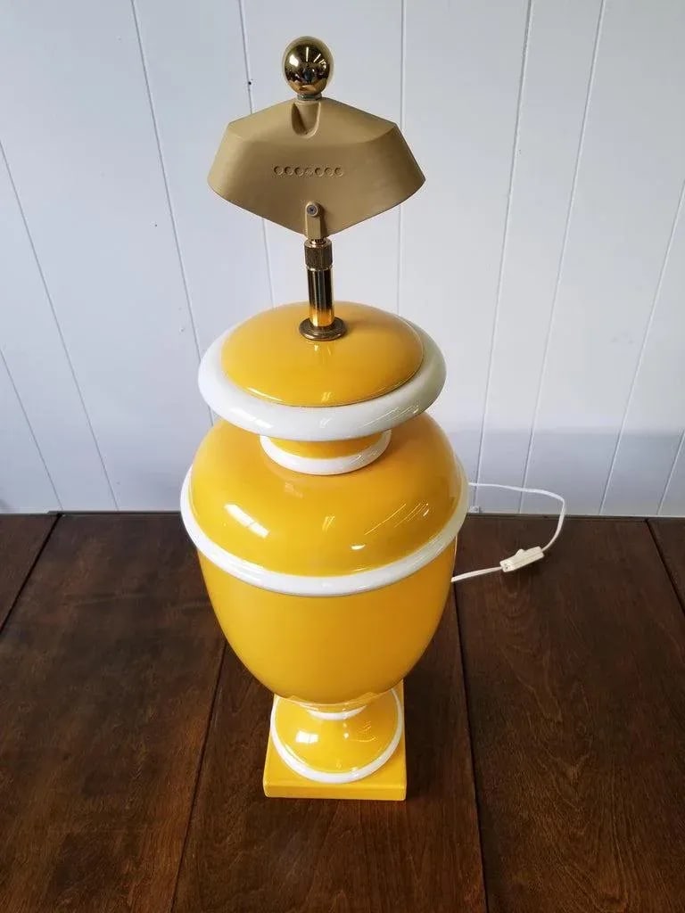 Vintage Italian Ceramic Lamp in Yellow and White - 6