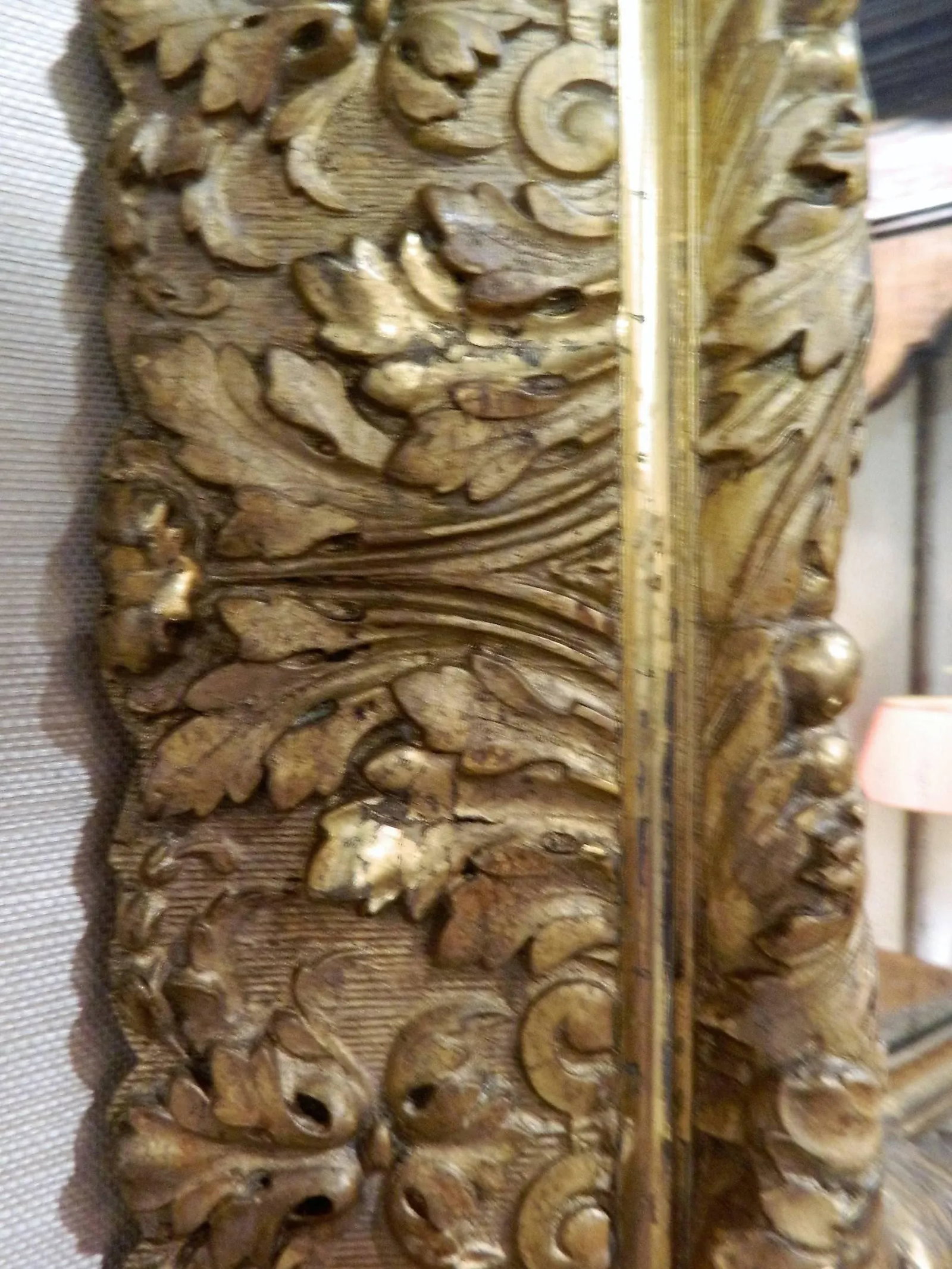 English Gold Leaf and Water Gilding Trim Mirror, Circa 1850-1880 - 4