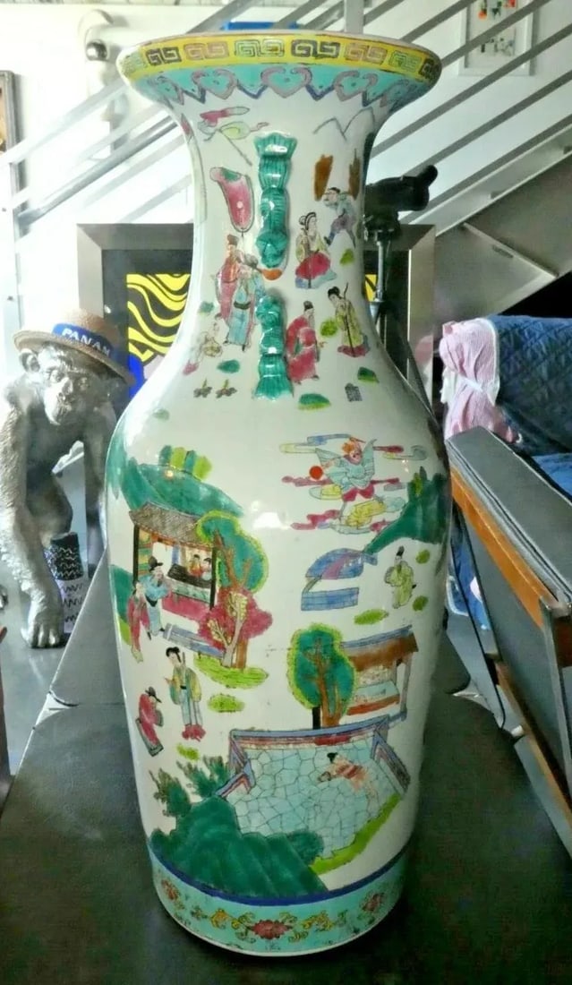 Large 19th C Antique Chinese Famille Rose Vase With Tongzhi Mark - 3