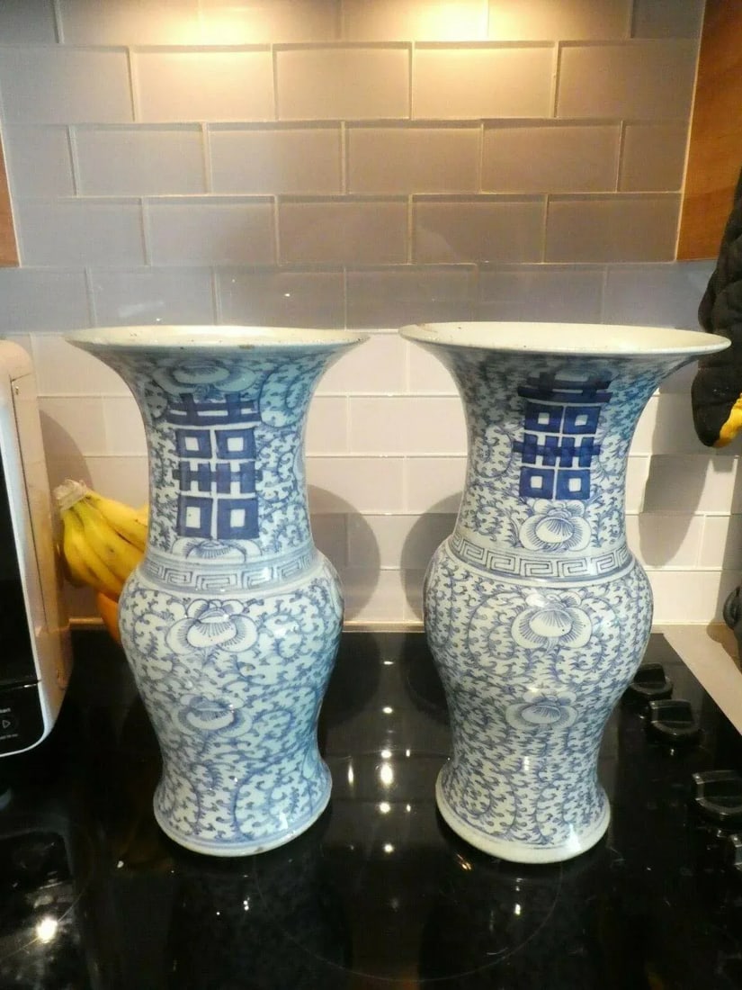 19th C Chinese Blue & White Vases - Unmatched Pair - 4
