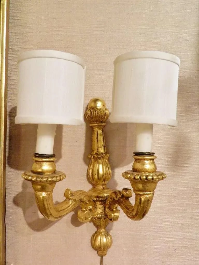 Italian Gold Leaf Wood Wall Sconces, 20th Century - a Pair - 2