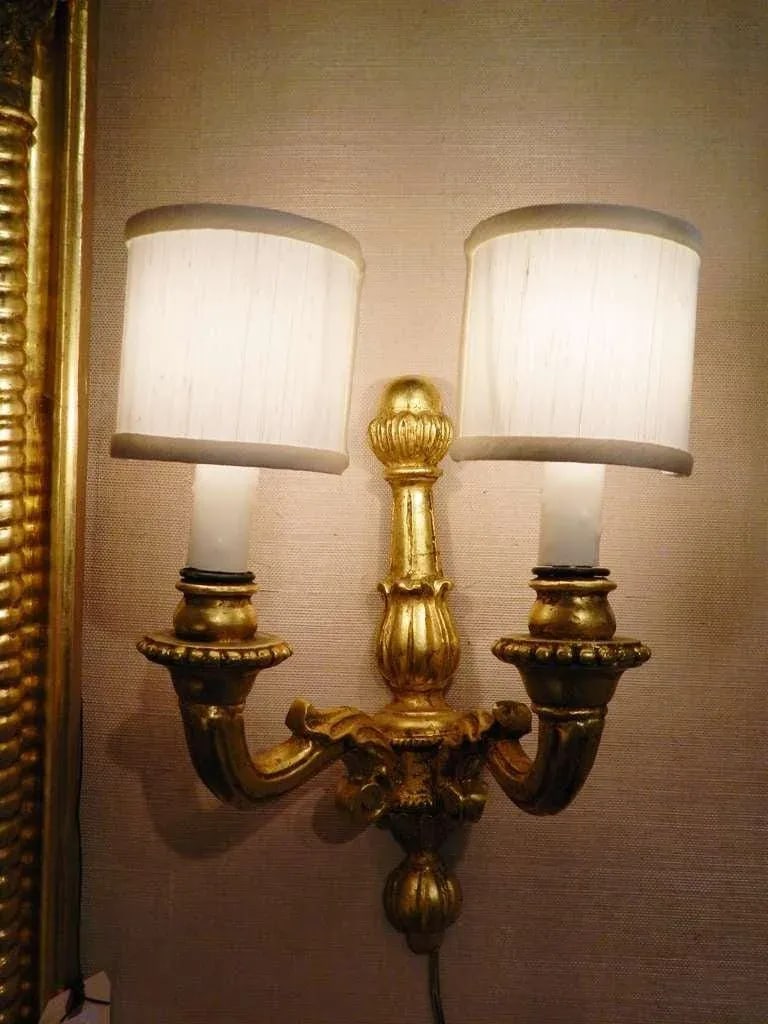 Italian Gold Leaf Wood Wall Sconces, 20th Century - a Pair - 5