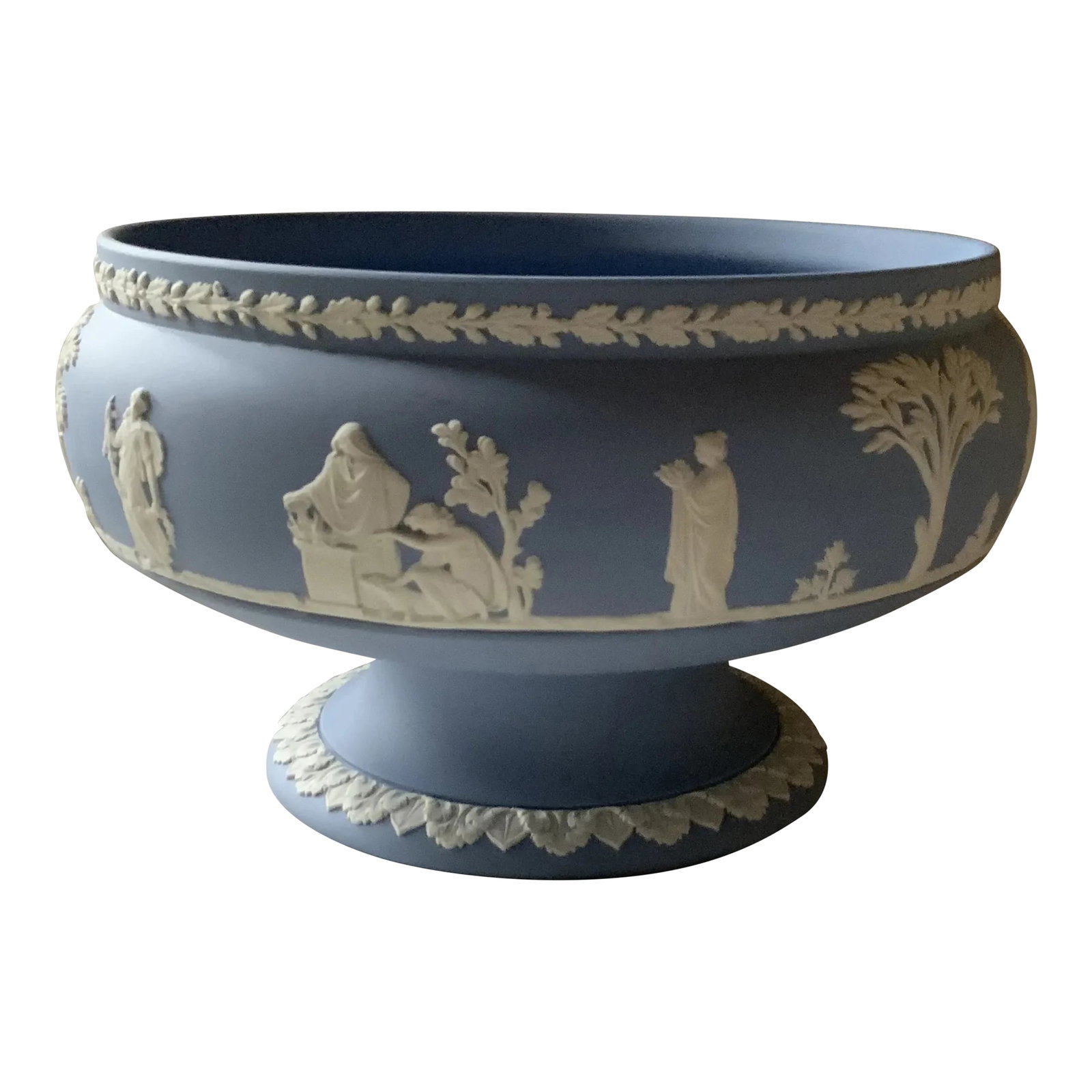 Magnificent Wedgwood Blue Jasperware Augurs Bowl - A Vessel of Ancient Ritual and Timeless Beauty: Behold a truly exceptional piece that bridges the sacred rituals of ancient Rome with the artistic mastery of English ceramics. This substantial Wedgwood blue jasperware Augurs Bowl stands as both a