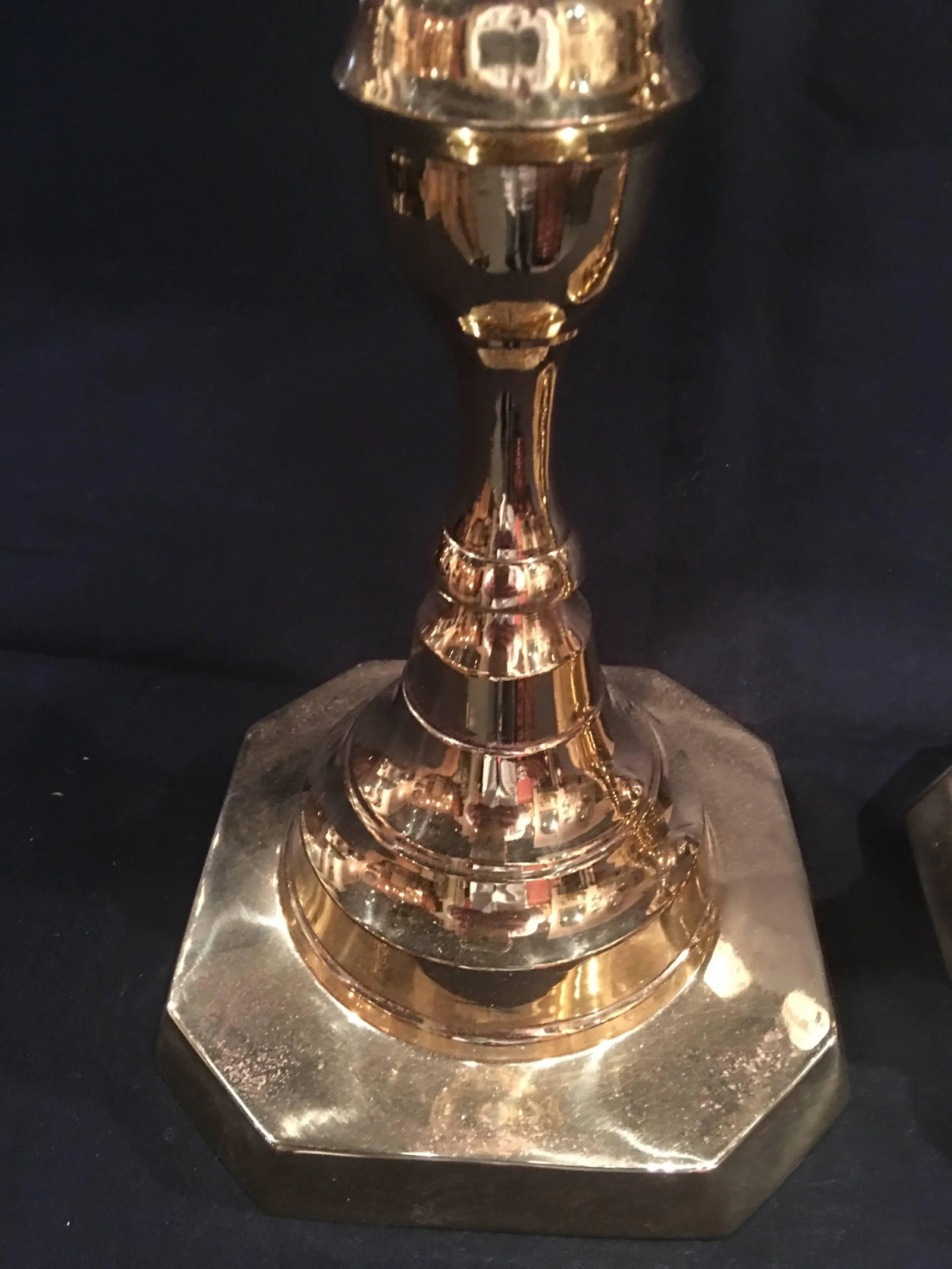 Tall English Polished Brass Candlesticks, 19th Century - a Pair - 4