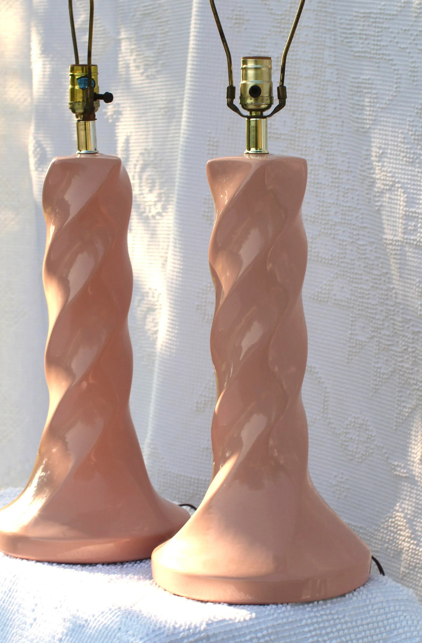 Pair of Large Spiral Lamps in Peachy Pink From the 1980s - 2