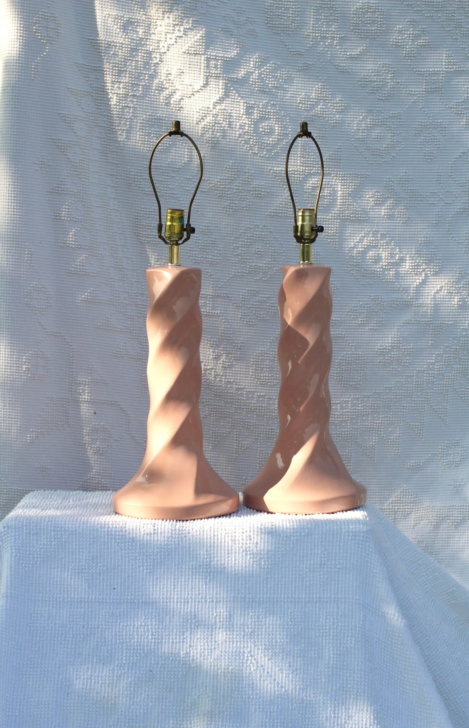 Pair of Large Spiral Lamps in Peachy Pink From the 1980s - 5