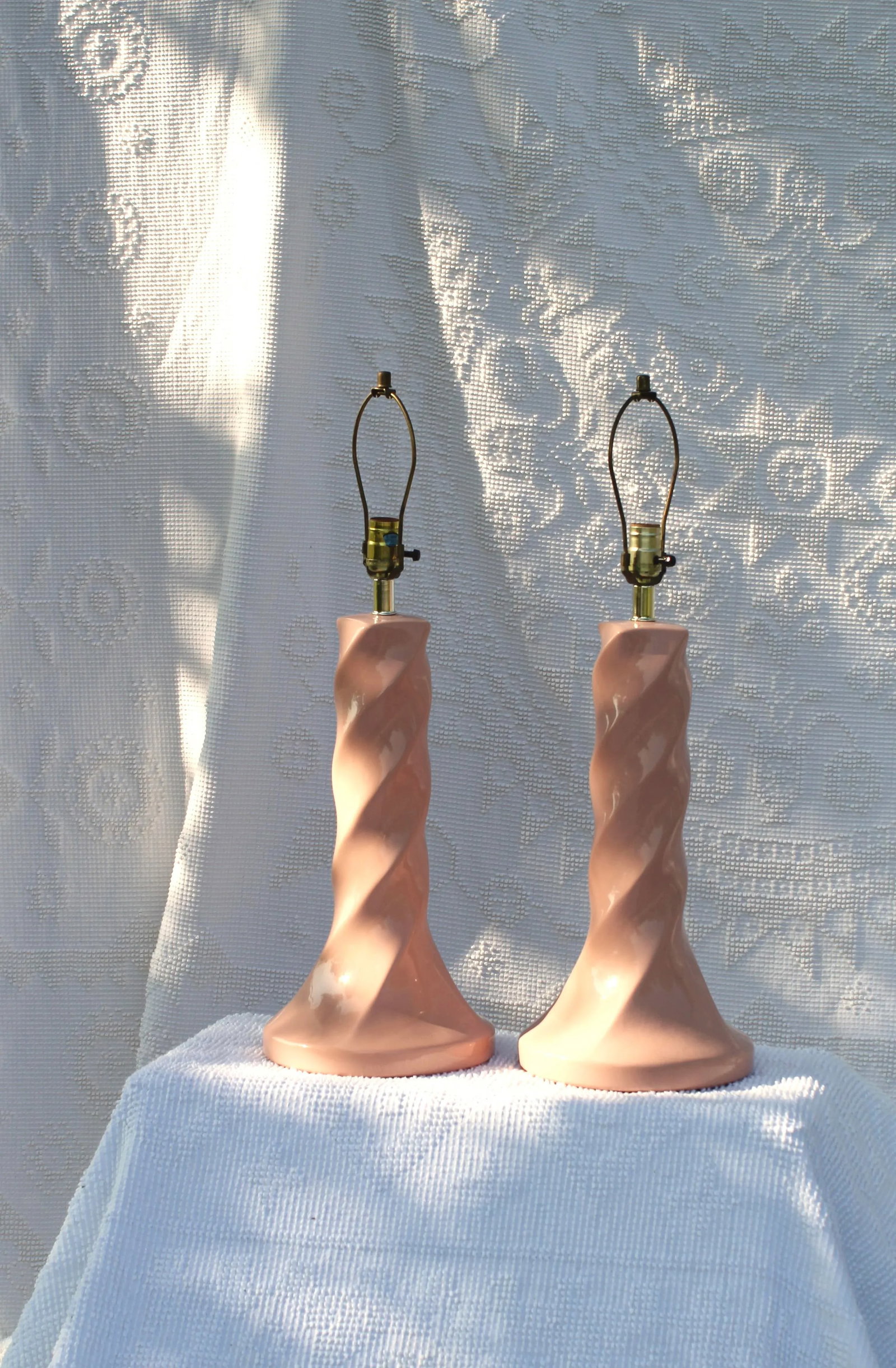 Pair of Large Spiral Lamps in Peachy Pink From the 1980s - 7