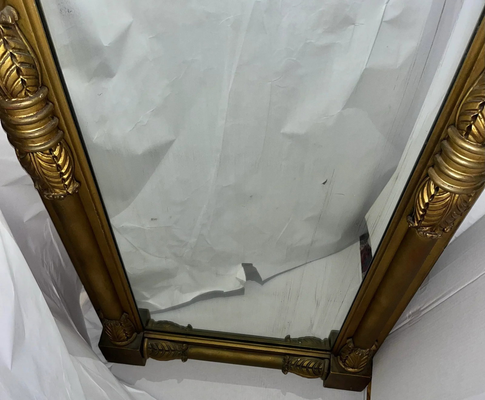 Vintage Large Vertical Gilt Mirror From Upstate New York - 8