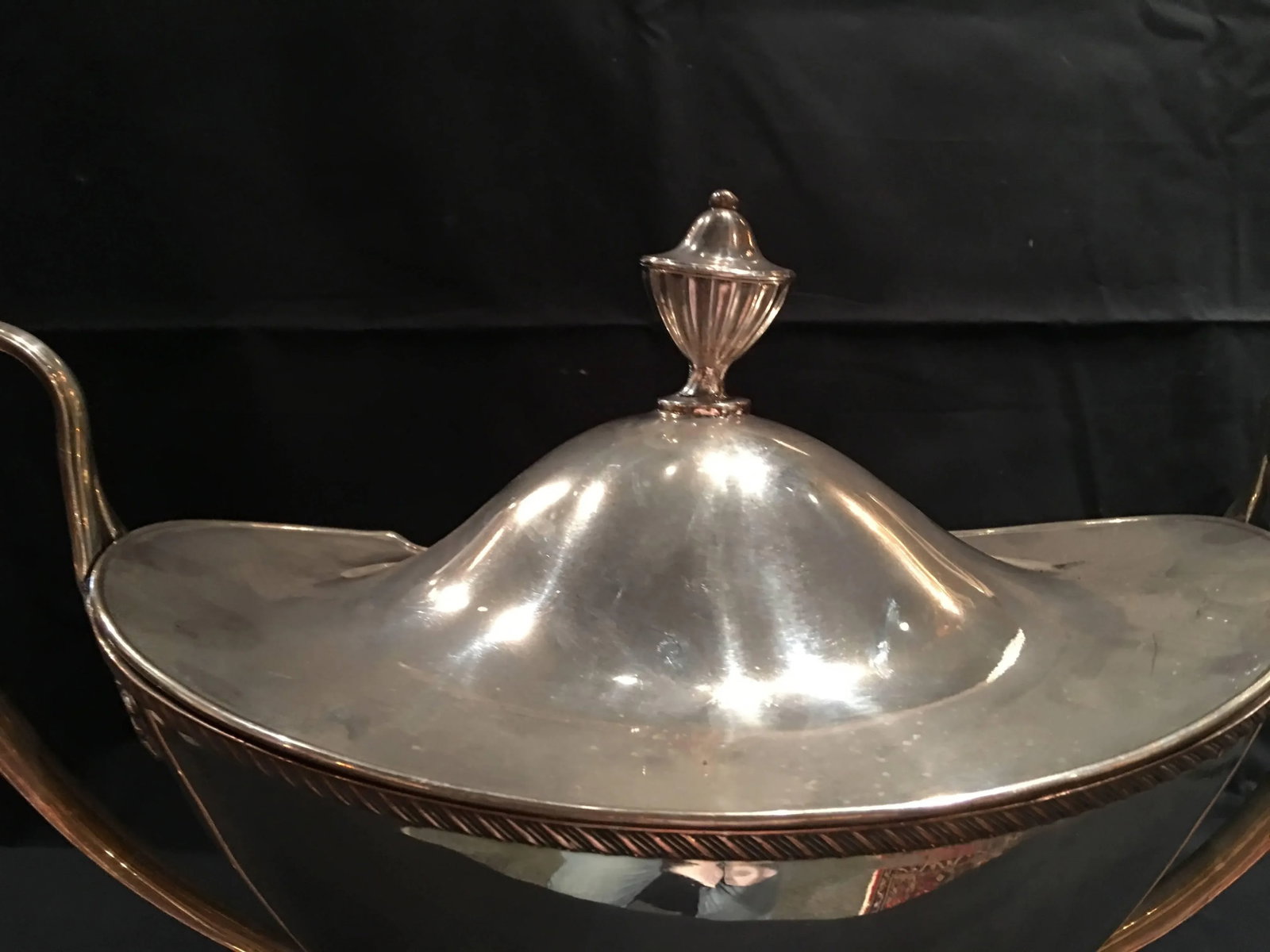 Sheffield Soup Tureen With Handles and Lid, Late 19th Century - 3