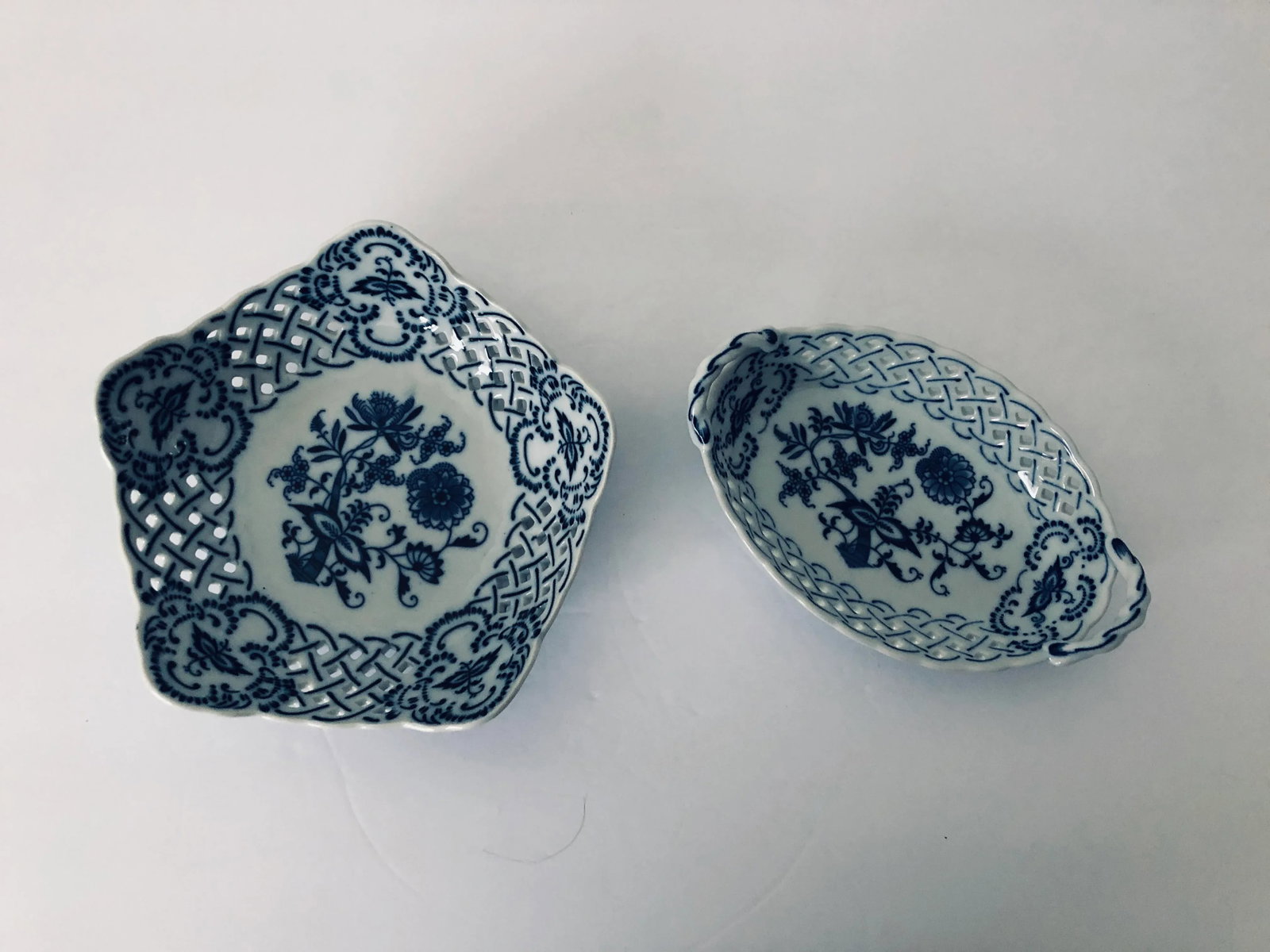 Blue Danube "Pierced" Blue Onion Basket Weave Servers - a Pair - 4