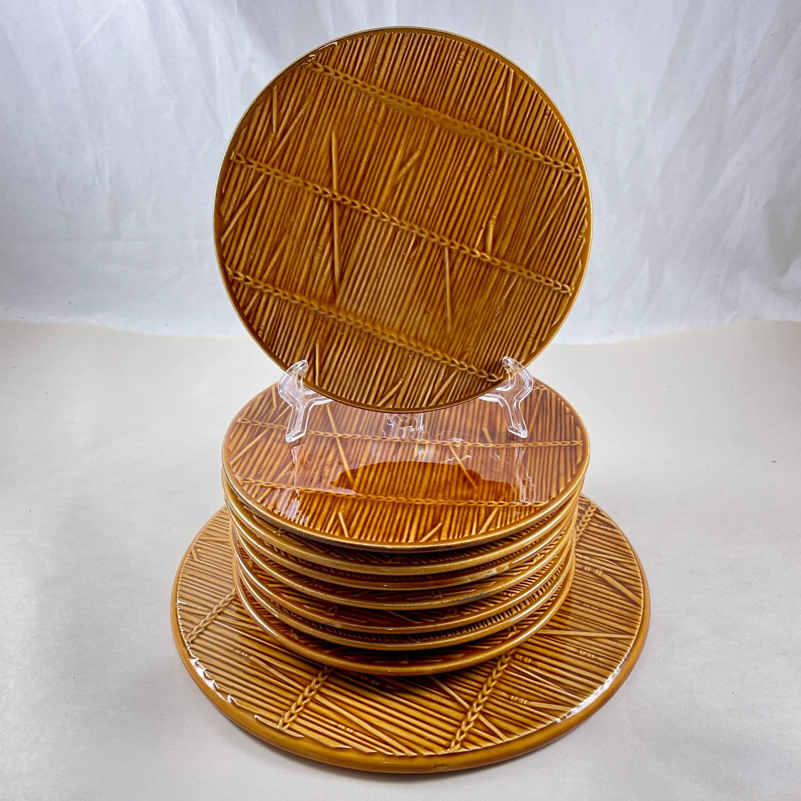 1950s French Gien Straw Pattern Cheese Course Service, 9 Pieces - 3