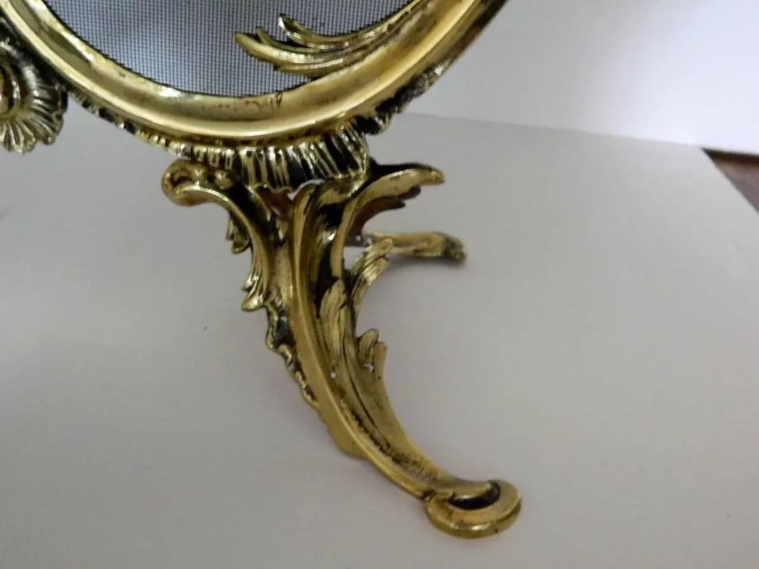 French Brass Fire Screen Adorned With a Fire Cheriot, 19th Century - 7