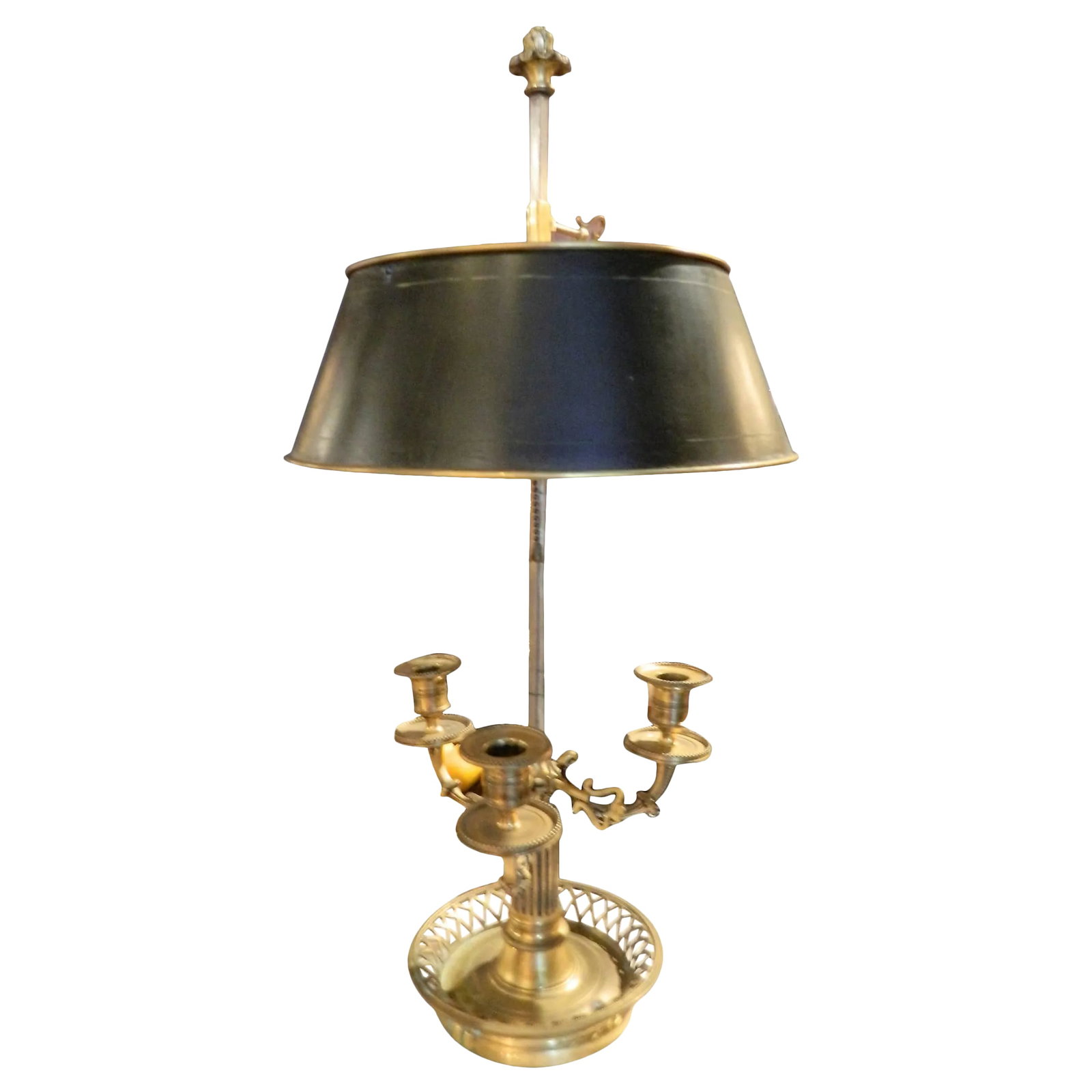 Brass Bouillotte Lamp With a Reticulated Base, Late 19th-Early 20th Century: Late 19th-early 20th century brass bouillotte lamp with a reticulated base. Condition: Alterations: Original Condition Unaltered Imperfections: Some Imperfections Condition Notes: Excellent Wear consi