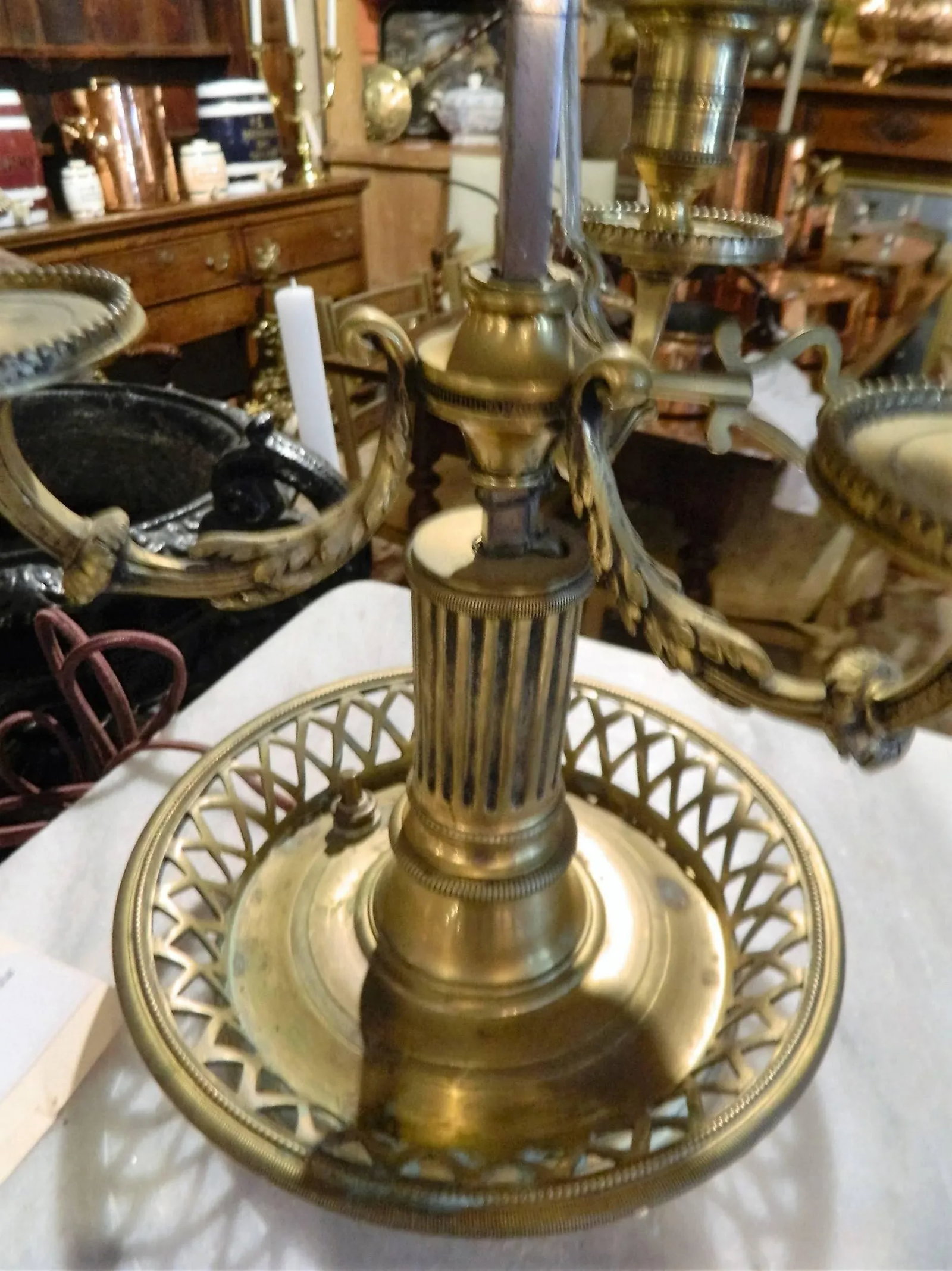 Brass Bouillotte Lamp With a Reticulated Base, Late 19th-Early 20th Century - 3