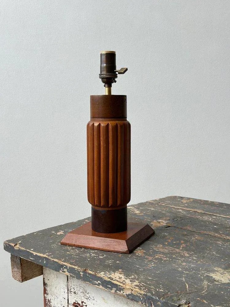 Vintage Constructivist Fluted Wood Lamp, Circa 1940s - 4