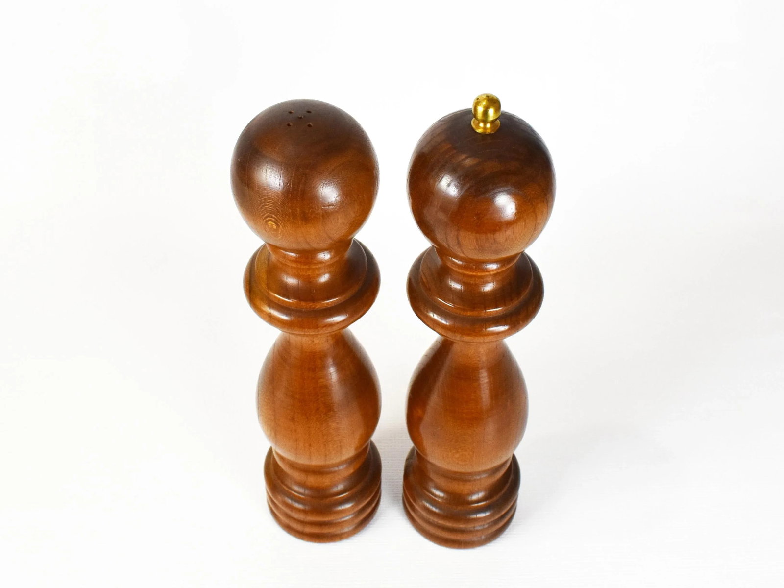 Vintage Catalina Tall Wooden Salt Shaker & Pepper Mill Grinder Set - 2