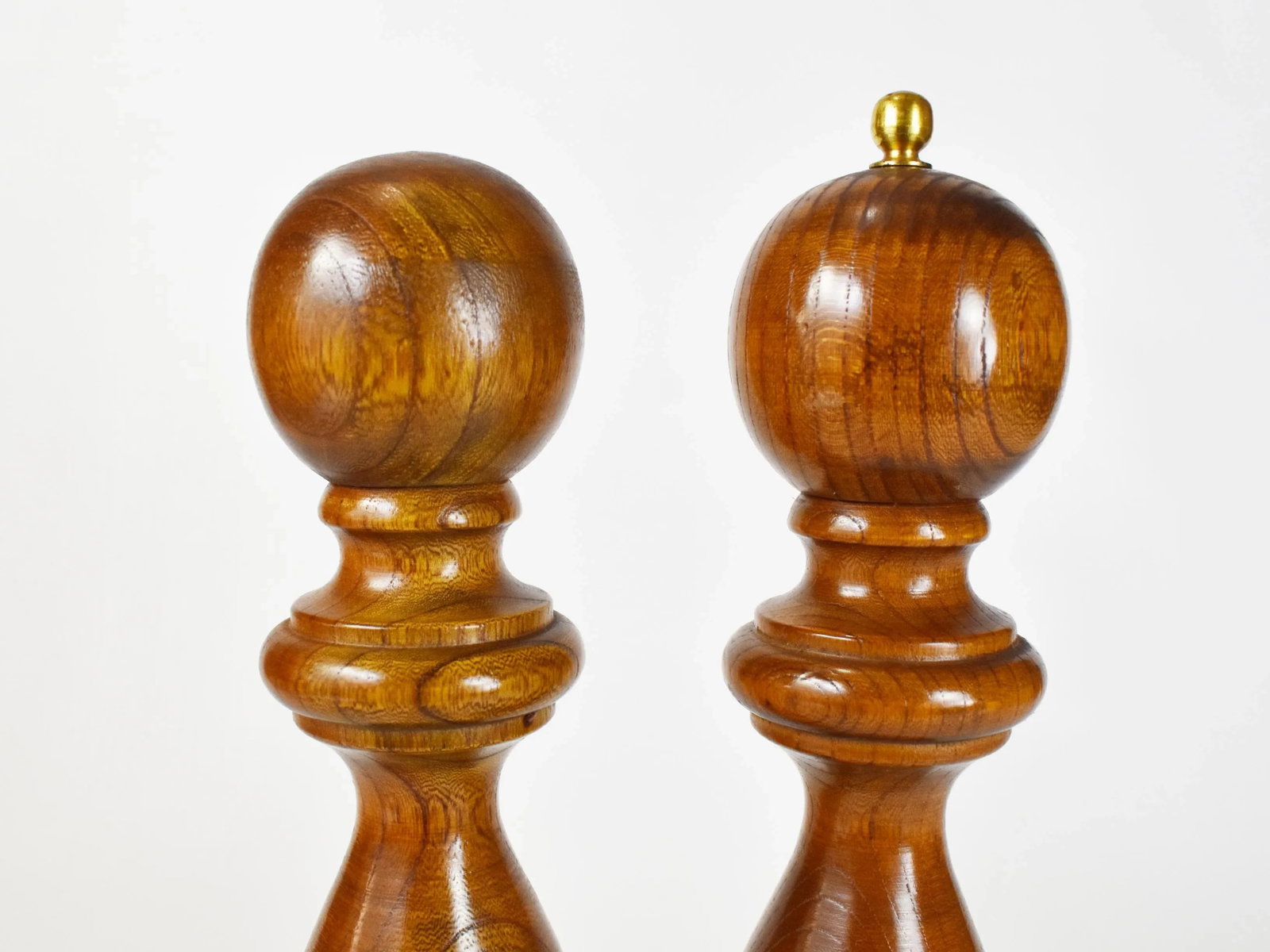 Vintage Catalina Tall Wooden Salt Shaker & Pepper Mill Grinder Set - 3