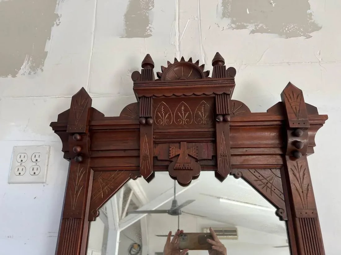 Antique Victorian Eastlake Style Hall Pier Hall Mirror With Shelf - 3