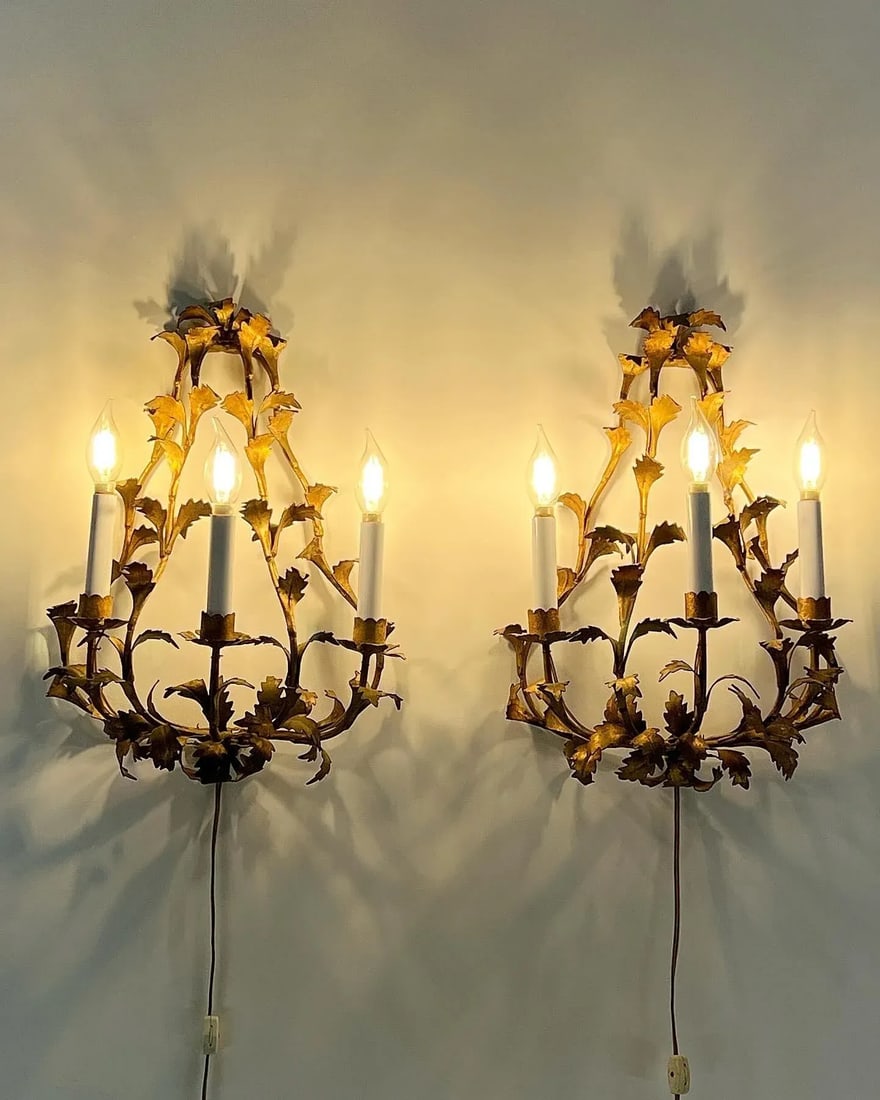 Pair of 1950 Italian Gilt Florentine Wall Sconces - 7