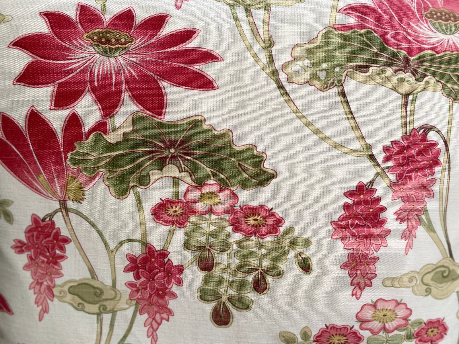 Bennison Linen "Lotus" Pillows - a Pair - 5