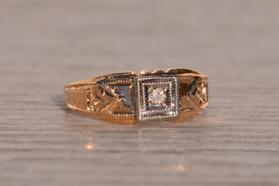 The Veneto: Antique Childs Ring with Natural Rose Cut Diamond - 6