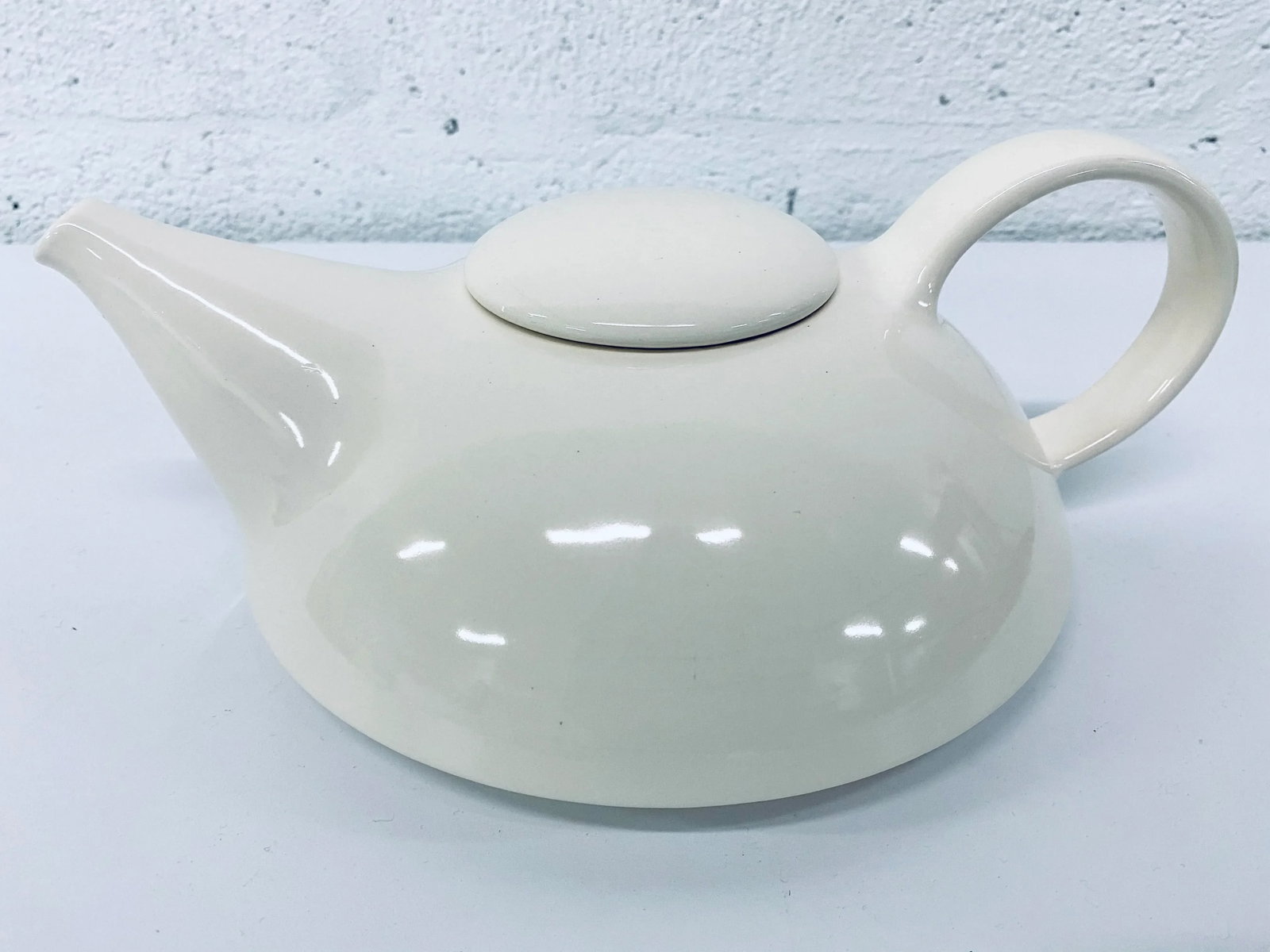 Postmodern Claudia Shuride Tea Pot for Toscany, Japan - 2
