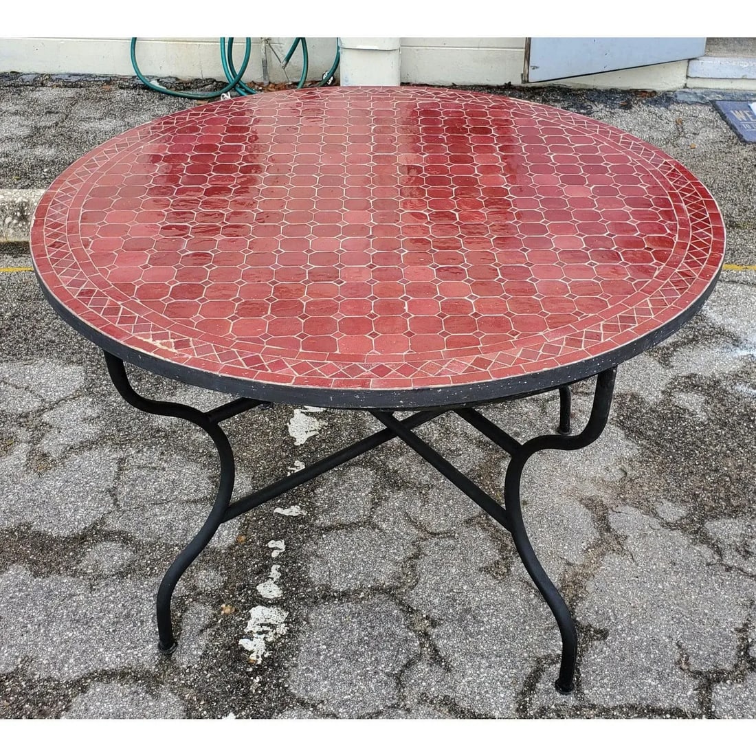 Moroccan 48" Round Burgundy Mosaic Coffee Table - 8