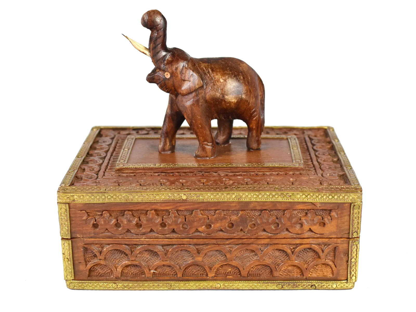 Vintage Hand Carved Elephant Wooden Jewelry Trinket Box With Brass Trim - 4