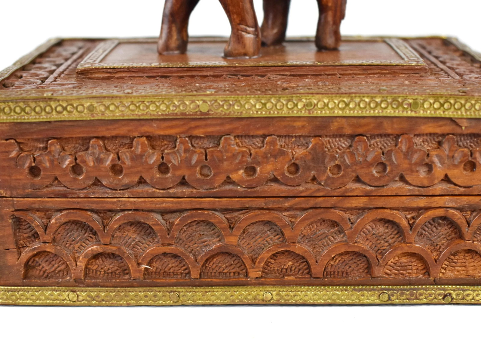 Vintage Hand Carved Elephant Wooden Jewelry Trinket Box With Brass Trim - 9
