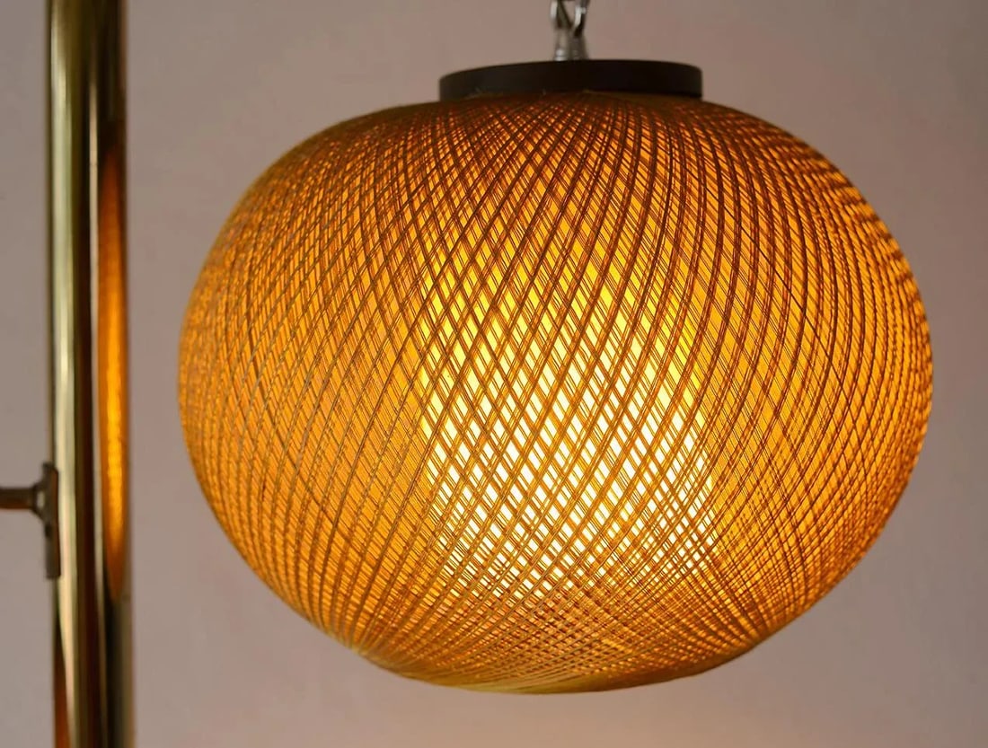 1950s Mid-Century Modern Spun Gold Fiberglass Floor Lamp - 4