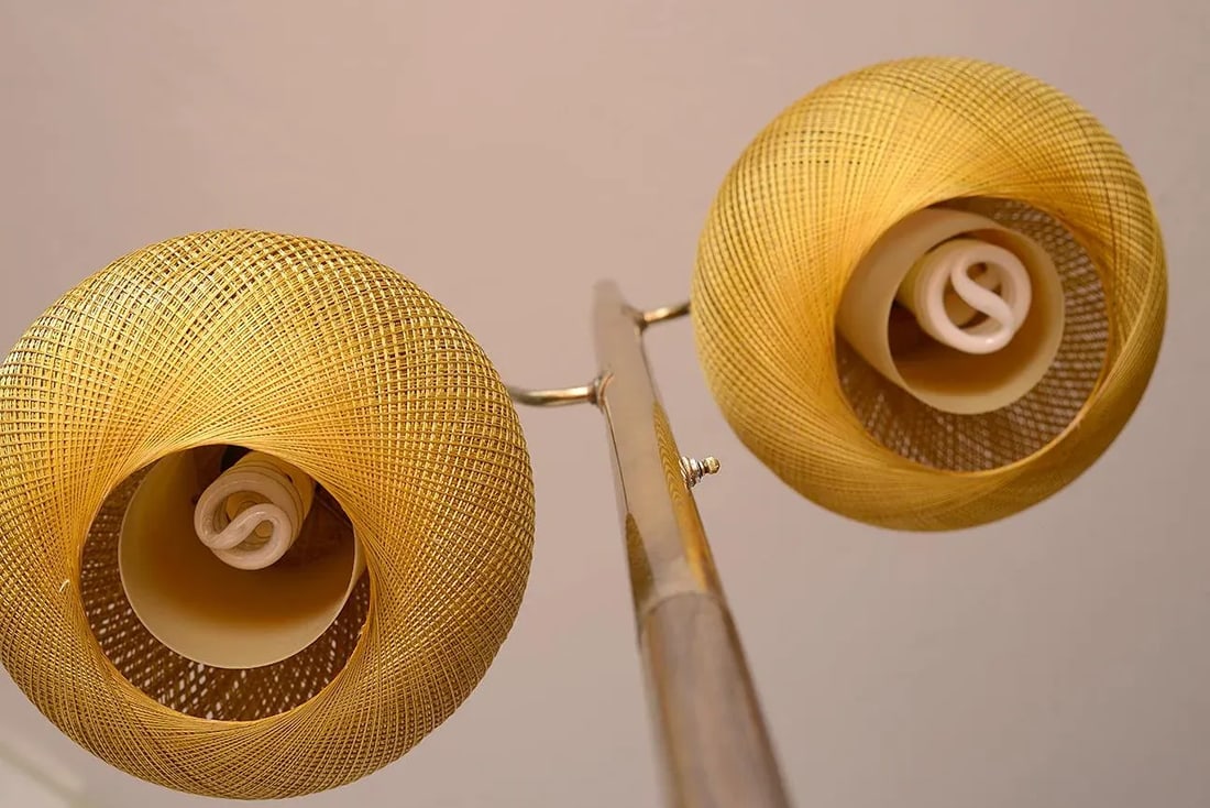 1950s Mid-Century Modern Spun Gold Fiberglass Floor Lamp - 7