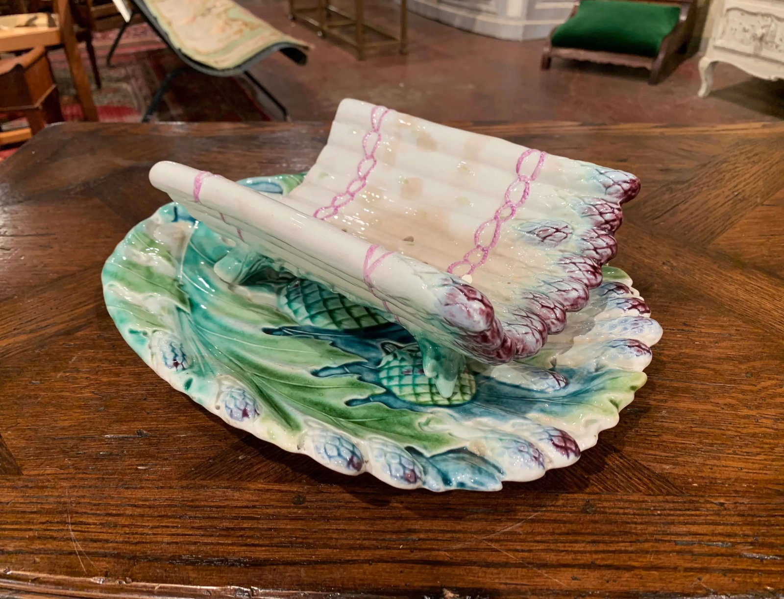 20th Century French Painted Barbotine Two-Piece Asparagus Dish From Luneville - 9