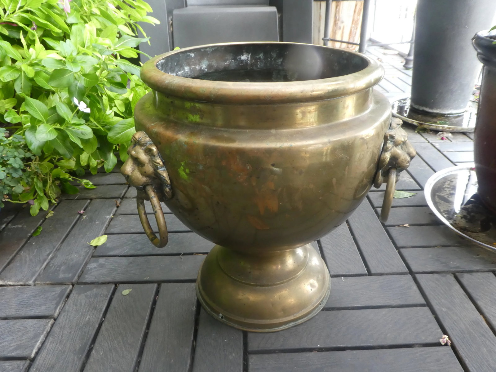 19th Century French Brass Planter With Lion's Heads - 3