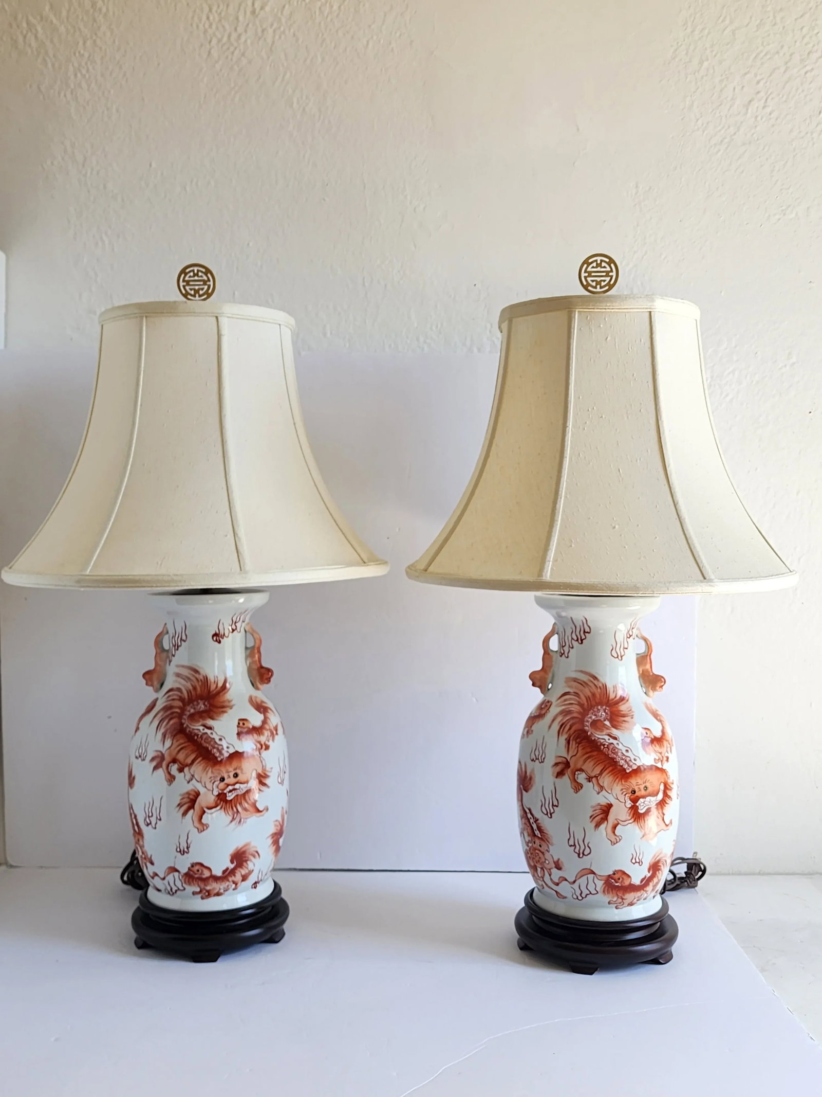 Vintage Mid 20th Century Foo Dog Motif Chinese Porcelain Table Lamps-a Pair - 3