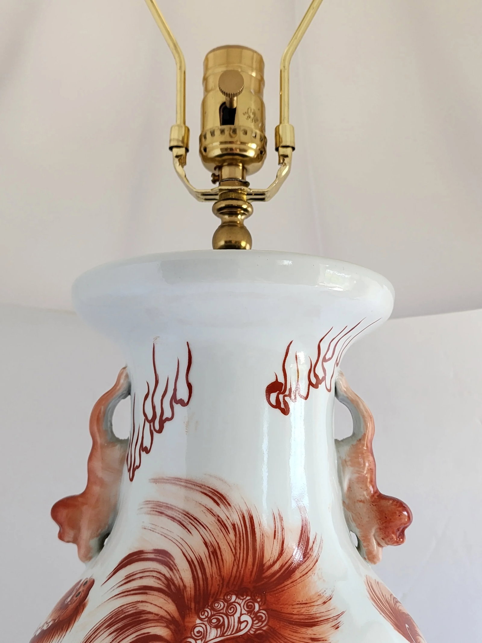 Vintage Mid 20th Century Foo Dog Motif Chinese Porcelain Table Lamps-a Pair - 9